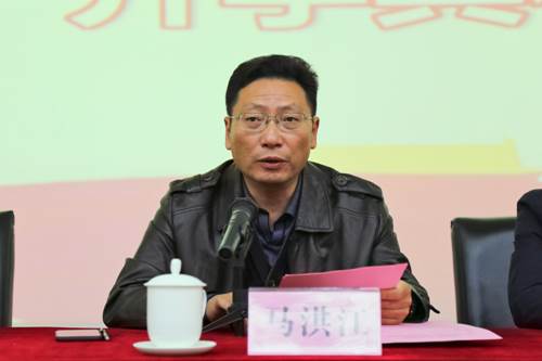 说明: https://www.cuit.edu.cn/News/image/2019/10/28/IMG_3237_副本_1.jpg
